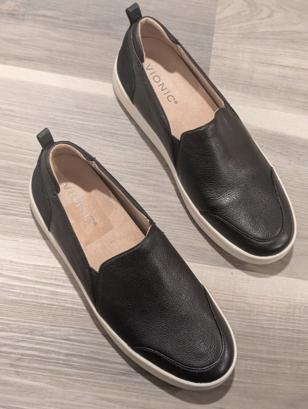 Vionic | Penelope Leather Slip-On Platform Sneakers In Black
